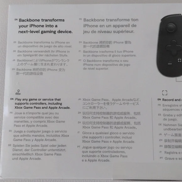 Backbone iPhone Gaming Controller - Picture 4 of 9